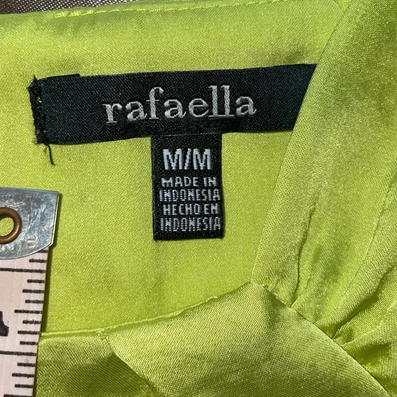 Rafaella Yellow Green Satin Pleated Halter Neck Top Size Medium - Picture 3 of 9